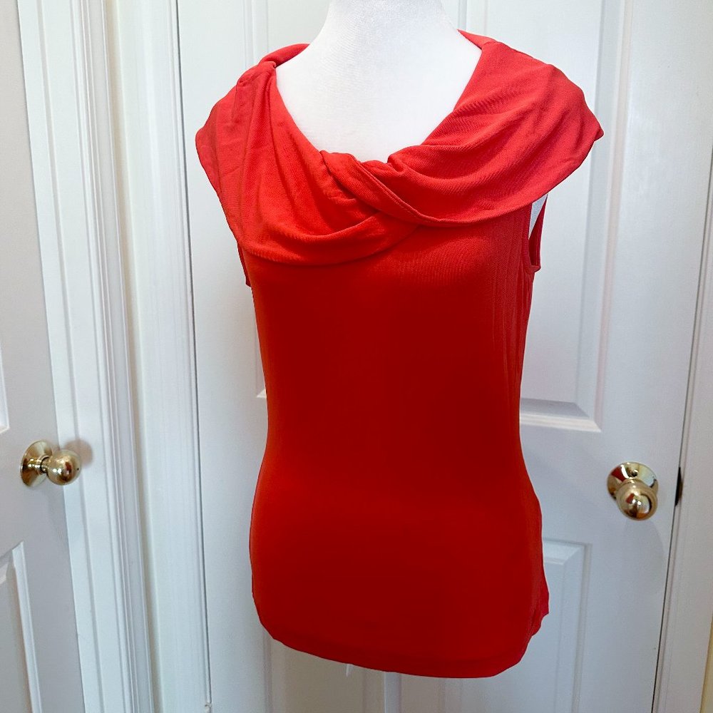 ESCADA Coral Salmon Pink / Scalloped Collar / 34 XS S / EUC / Sleeveless Blouse